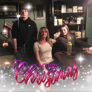 Meet your Posher, Laurie